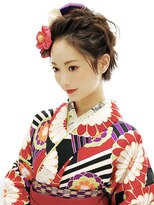 ゲッカビジン(GEKKABIJIN) ベリーショートの華やかアレンジ《ヘアセット&着付 GEKKABIJIN》