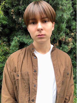 クーエフー(coo et fuu) 20代30代メンズ韓流シースルーバングとマッシュヘア　近藤