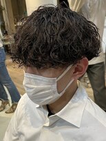 フィフス 原宿(fifth)&nbsp;波巻きスパイラルツイストスパイラルパーマツーブロックマッシュ