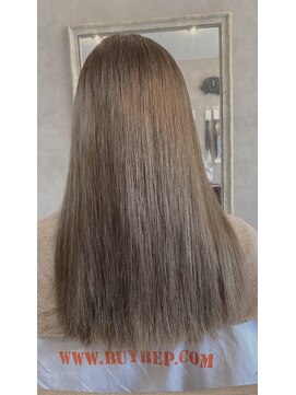 リゼロ(ReZERO) イルミナカラーアッシュ