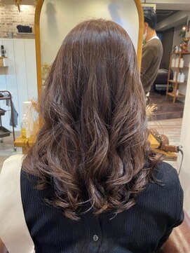 ミルティ(Myrtille) Myrtille野口夢叶　ミディアム×デジタルパーマ