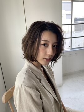 エクリボンヌ(equri bonne) ゆるふわボブ