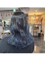 トゥーミー(to mee)&nbsp;ブルーグラデーション♪