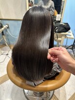 ロンドルーチェ 心斎橋(Lond luce)&nbsp;ダークアッシュ/ミディアムレイヤーカット［髪質改善/縮毛矯正］