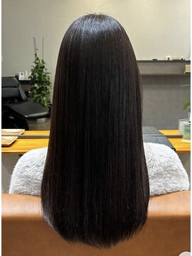 ルスリー 四日市店(Lsurii) 髪質改善カラー