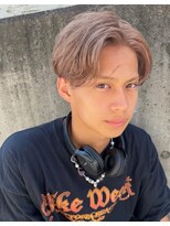 ログ(LOG)&nbsp;ミルクティー刈り上げセンターパート韓国マッシュ束感パーマ流行