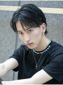 マッシュ黒髪ツーブロックセンターパートマッシュ韓国ヘア