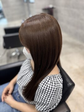 ルイス(L'wis) ボブからミディアムヘア、圧倒的なイメチェンはシールエクステ