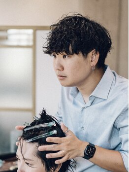 アレアル 広島並木通り店(ALEAR)の写真/【メンズsalon/広島並木通り】メンズ専任だから叶う実力派stylistが創る最高峰のメンズstyle*カット/パーマ