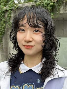 ナループロアオハナ(Nalu pu loa ohana) ウルフパーマ/ロングウルフ/パーマ/レイヤーパーマ