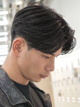 フィフス 大分(fifth) 大分フェザーパーマメンズカットラウンドマッシュセンターパート