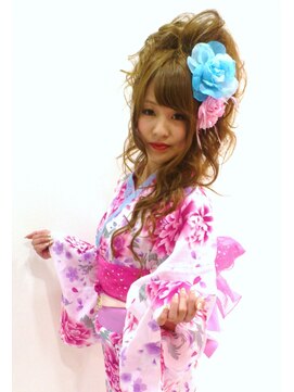 ラチャウ(La.Ciau) 2013☆夏浴衣着付け&セット5250円