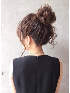 ローグ(Looog) Looog*【人気】ヘアセット