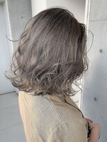 リアン(Lien)&nbsp;Lien☆シアーグレー×デザインカラー×スリークボブ