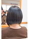 上品な大人ボブ