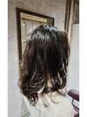 オリーブグレージュ