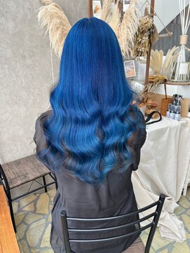 ヘアーデザインルアナ(Hair design Luana.) ハイトーンブルー