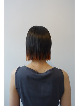 ノマド(nomad) ミニボブ ハイライトカラー