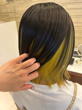 ピカイチ 上通店(pikA icHi) *pikAicHi*切りっぱなしボブ×インナーカラー