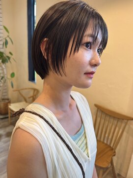 シフト(SHEEFT) 大人きれいレイヤーショートツヤ美髪ストレート　トリートメント