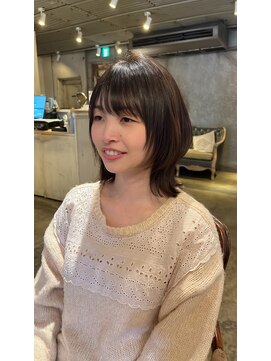 髪質改善と縮毛矯正の専門店 サンティエ(scintiller) 大人綺麗な小顔襟足スッキリショートボブ　30代40代50代