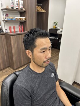 ダンブライズバーバー(DAN BRISE) 刈り上げ6ミリ　アップバング