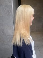 スニュウ(snuw)&nbsp;【snuw mina】レイヤーカット/ブランドヘア/ブリーチカラー