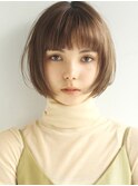 イメチェン/ホワイトブロンド/外ハネボブ/美髪/表参道/髪質改善