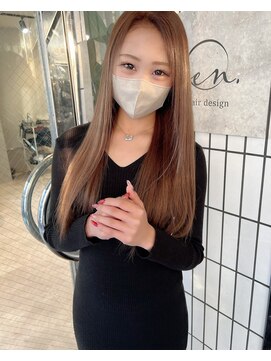 ミルクティーベージュ