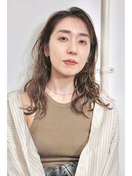 コス(KoS)の写真/大人女性の髪質の変化やライフスタイルに合わせて、髪のお悩みも解決!ゆったり癒しの空間で贅沢な時間を!