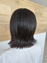 ウィズホワイトセカンド(with white second) 切りっぱなしBob