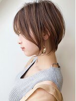 イロ バイ マグ(IRO by Mag) ナチュラルブラウンショート×大人かわいい丸みボブ