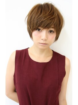 レウナ 外苑前(Reuna) 大人カジュアルエアリーショート【外苑前・青山・表参道】