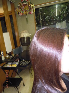 トータルビューティーサロンカワニシ カラー・トリートメント