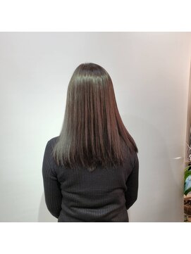 ピース(PIECES) 【風になびくサラサラ髪に】グレイカラー