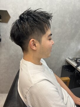 アヴニール(avenir) アップバングショート