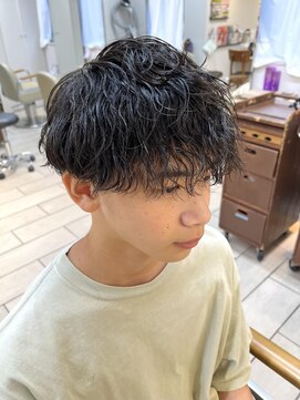 テトラ バイ ネオリーブ 横浜西口店(tetra by neolive) マッシュベース波巻きパーマ