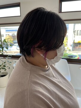 メロウ(mellow) ショート×イヤリングカラーピンク