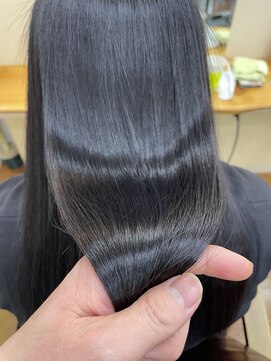 キャラシャローネ お台場(CharaChalone) サロンソリューション×縮毛矯正で、ツヤサラヘアー