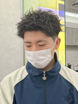 ポート 浦和(PORT) スパイキーパーマツイストスパイラルパーマメンズマッシュ