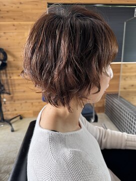 ラロ(raro) ショートボブ×ニュアンスパーマ