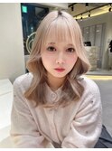韓国ヘア/ブリーチ/顔周りカット/ハイトーン/レイヤーカット/