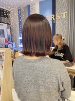 コワファースト 大分(COIFF1RST) ピンクパープルカラーのボブstyle