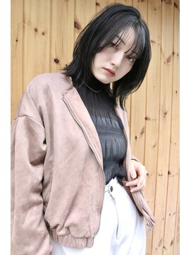 ブゾン(buZon) buzon 外はねミディアム×シースルーバング