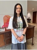 ロング レイヤーカット　ストレートパーマ　担当桜桃