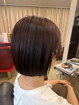 スーペリオル(Superior) ぱっつんボブ/超高濃度水素ケアカラー