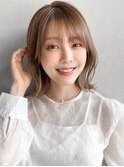 ワンカールレイヤーカット外ハネボブくびれヘアサイドバング