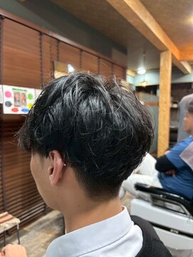 スタンドバーバー 柏(STAND BARBER) MEN’S HAIR/波巻ツイストスパイラル/フェザーパーマ/柏