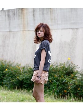 ジェムラプレゼンス(j'aime la presence) 外ハネ☆カワイイ鎖骨ミディ♪