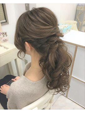 リサ 恵比寿(risa.) ふわっと上品ローポニ―